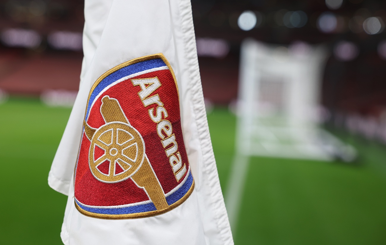 Alfombra roja para Arsenal tras el empate del City en Everton