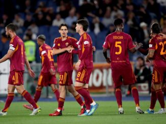 Tremenda goleada de los Giallorossi en el Olímpico ante el Viola. Roma bailó a Fiorentina por 4 a 0 y trepó al quinto lugar