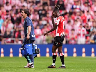 A 32 días para el Mundial el joven atacante pidió el cambio. Nico Williams salió lesionado en Bilbao y alarmó a España