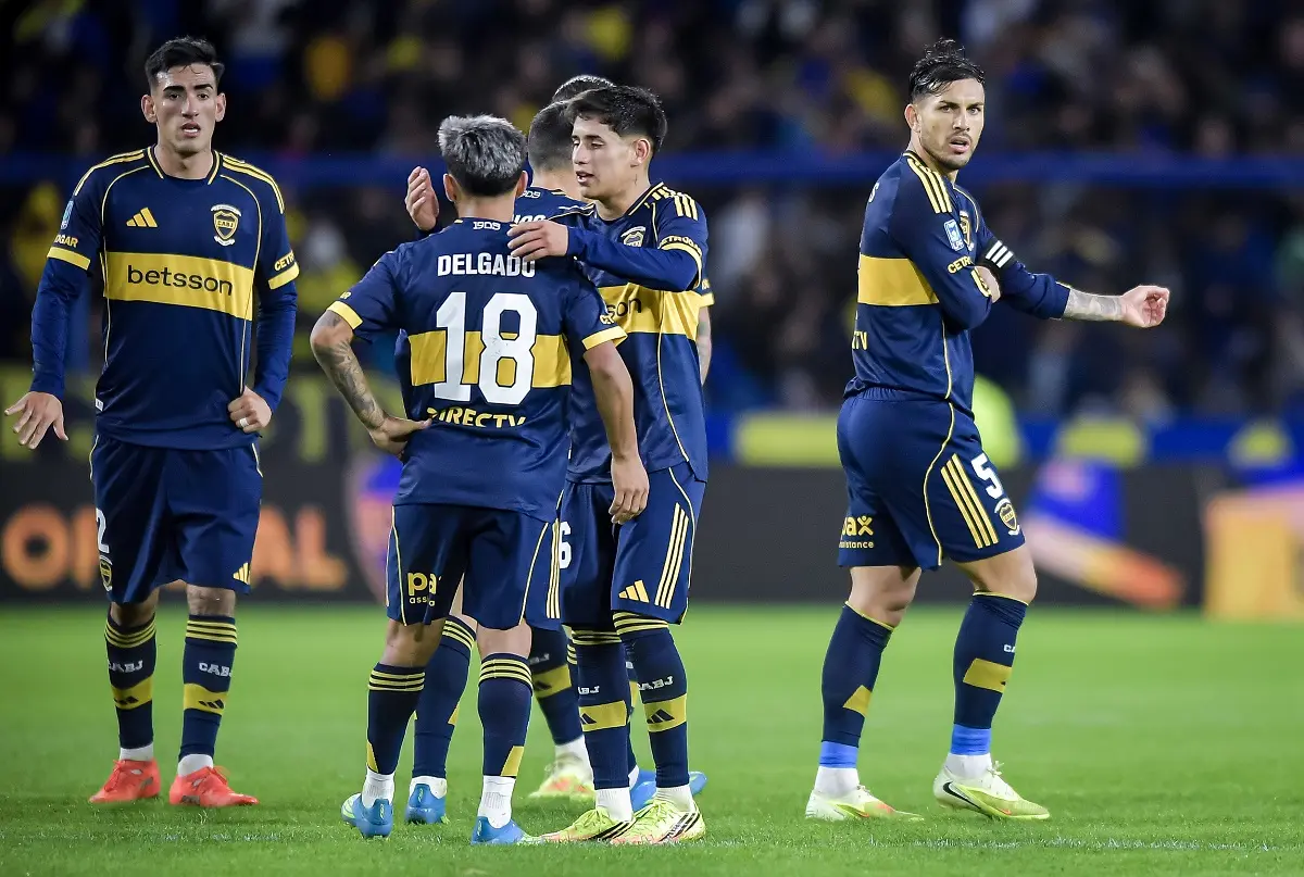Polémico gol de Milton Giménez para el empate de Boca ante Huracán: ¿hombro, espalda o mano?