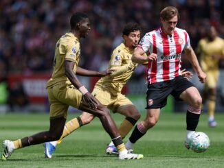 Fue 2 a 2 gracias al doblete de Outtara para las Abejas. Crystal Palace le empató a Brentford y lo complicó en el sueño europeo