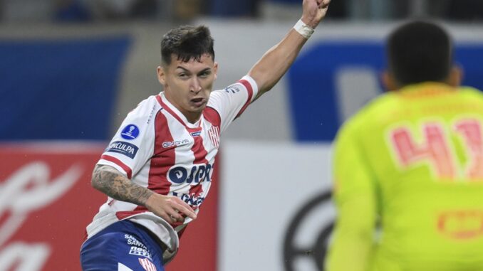 El conjunto francés pagaría los 2 millones de la cláusula de salida. Mateo del Blanco muy cerca de jugar en Racing de Estrasburgo