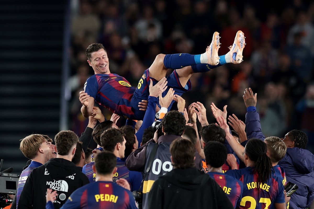Lewandowski se despidió con gol de Barcelona