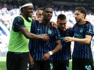 Inter se despidió del Meazza con un triunfo ante Hellas Verona en el festejo del doblete
