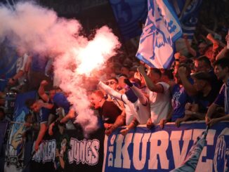 Los Mineros regresan a la elite de Alemania después de tres temporadas. Schalke 04 le ganó al Dusseldorf y ascendió a la Bundesliga