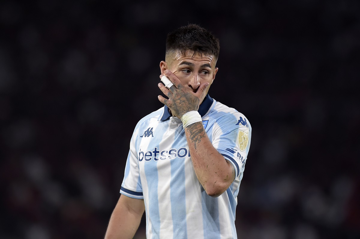 En Brasil pretenden pagar 4 millones de euros por el zaguero. Cruzeiro lanzó una oferta a Racing por Gabriel Rojas