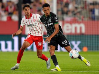 Fue 1 a 1 en Montilivi con goles de Arnau Martínez y Álvaro Rodríguez. Girona apenas empató con Elche y descendió en La Liga