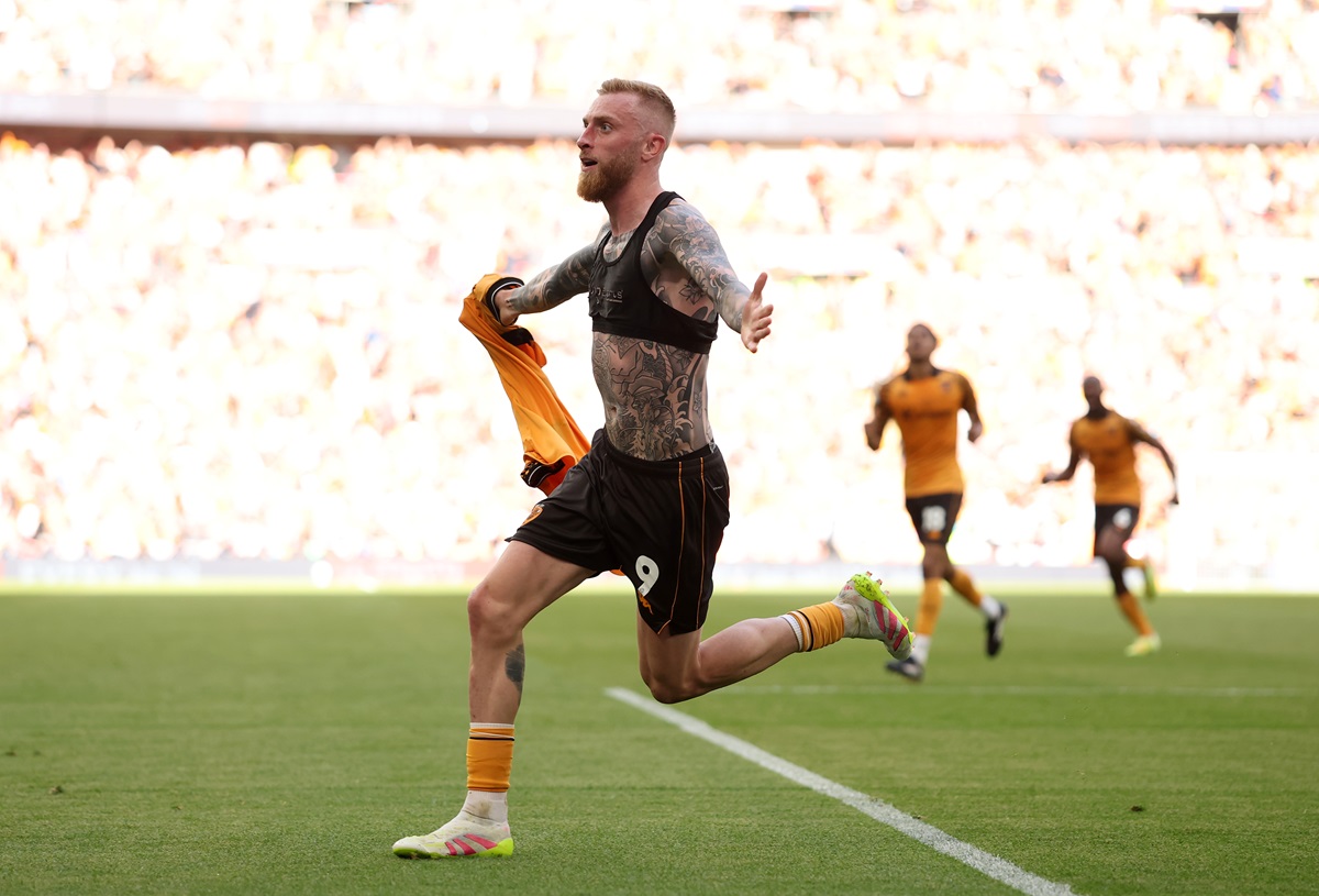 Hull City le ganó agónicamente a Middlesbrough y ascendió a Premier League