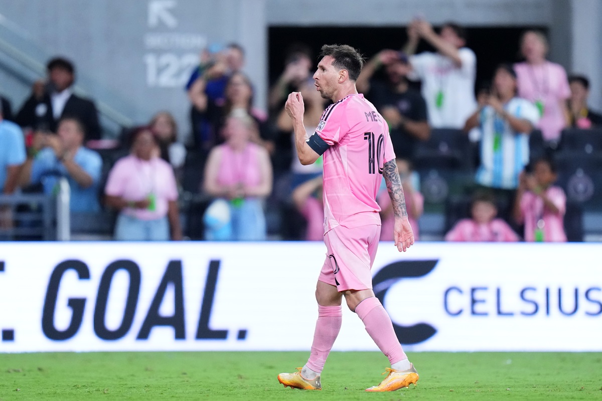 Las Garazas ganaban y la hinchada exigía más con su cantico. Allí, Lionel Messi se indignó cuando en Inter Miami cantaron: "Jugadores..."