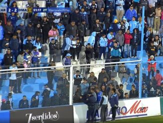 Un hincha de Racing de Córdoba pidió un médico en la tribuna y el juego ante Madryn se demoró