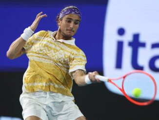 Fue doble 6-4 para el italiano en casi dos horas de partido. Mattia Bellucci eliminó a Román Burruchaga en Roma