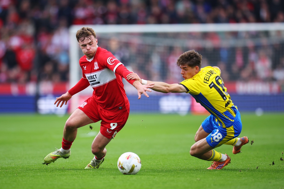 Los Playoffs para el tercer ascenso a la Premier League comenzaron con dos empates sin goles