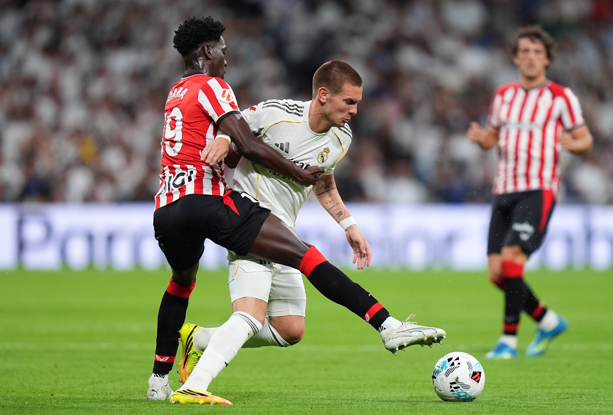 Mastantuono titular en su último partido con Real Madrid