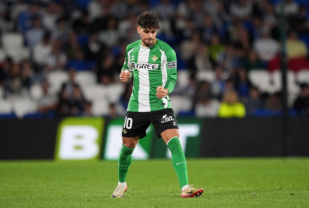 A los 4 minutos del primer tiempo ya caen los Granotas en La Cartuja. Betis calienta el descenso y le gana a Levante con gol de Abde