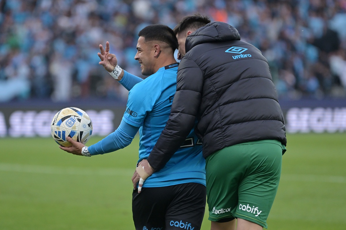 Belgrano remontó la final con increíble doblete de Uvita Fernández: penal VAR y 3-2 ante River
