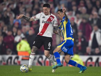 El mediocampista pidió el cambio en el partido ante Rosario Central. Aníbal Moreno salió lesionado en River y alarmó a la Selección Argentina