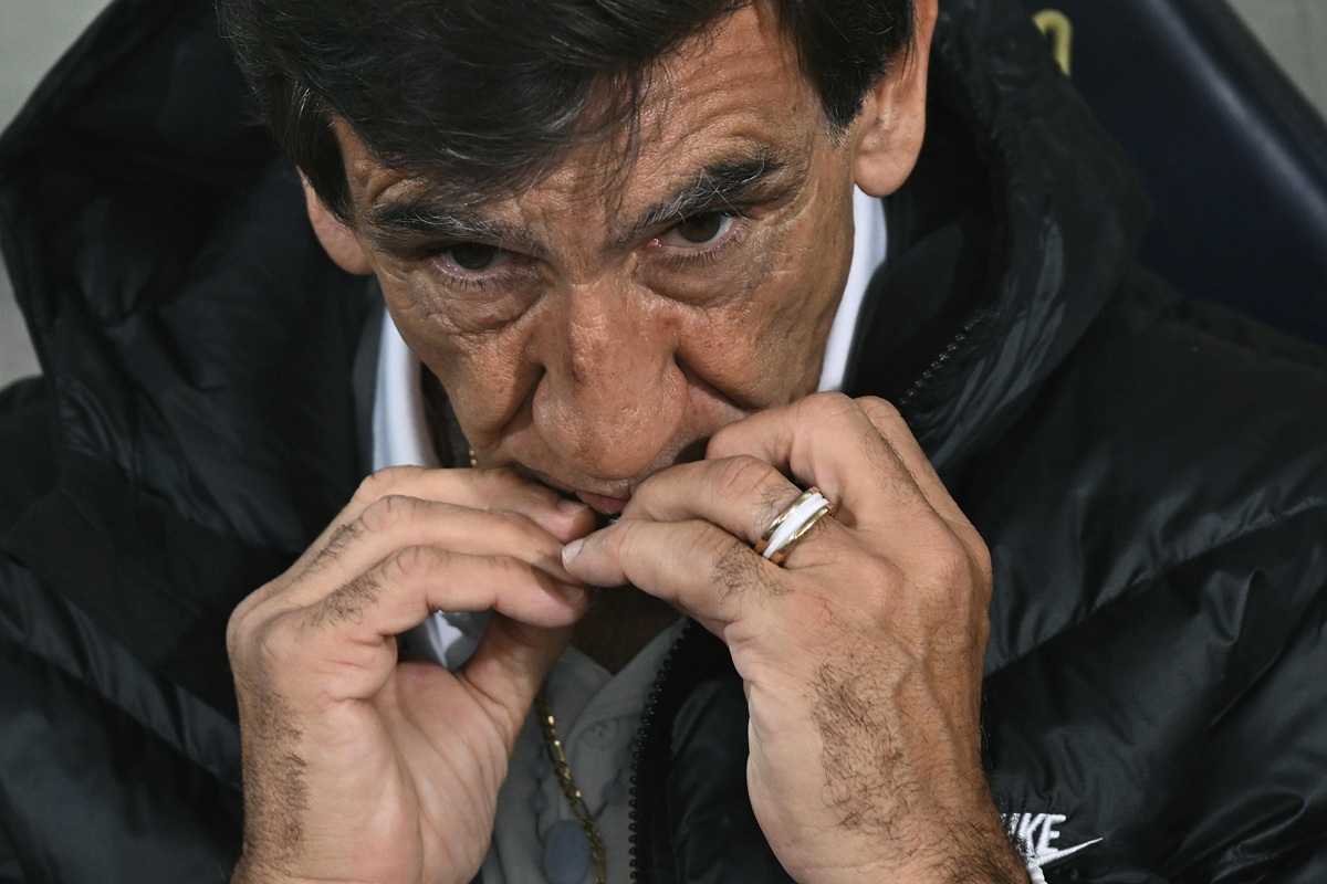 Gustavo Costas deja de ser el DT de Racing