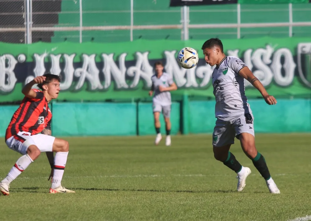 San Martín de San Juan y Patronato igualaron por 1-1 y sumaron sabores amargos