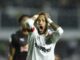 El astro brasileño recién podría jugar ante Haití en el Mundial. Se confirmó la lesión de Neymar y no estará en el debut de Brasil