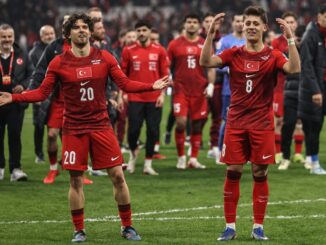 Vincenzo Montella deberá remover a 9 de esta nómina. Turquía presentó una lista de 35 jugadores para la Copa del Mundo