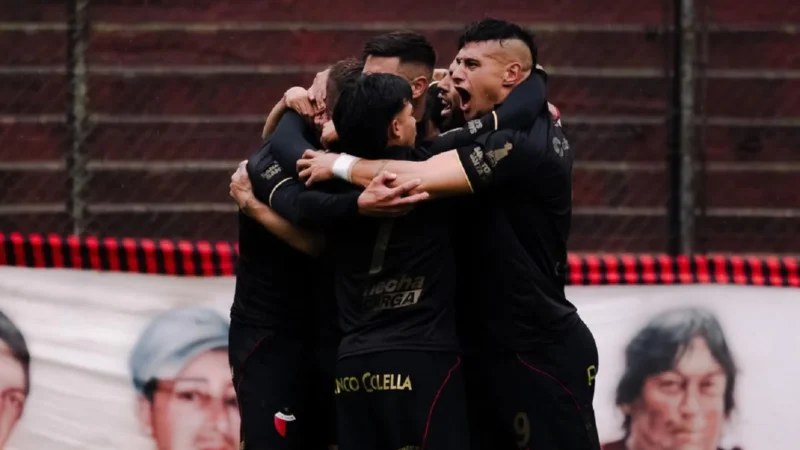 Colón volvió a la victoria con goleada ante Defensores de Belgrano