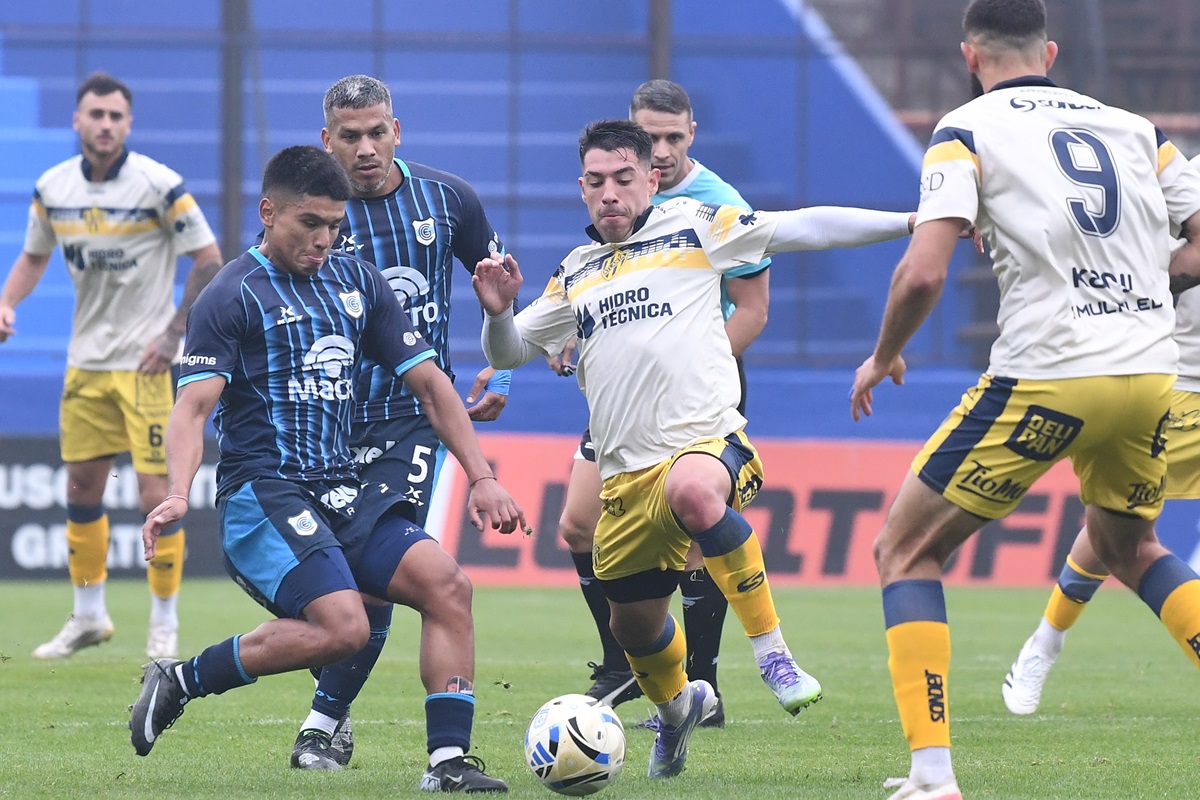 Fue 3 a 0 para el Bohemio con goles de Quintana, Rodríguez Puch y Bernardi. Atlanta le ganó una final a Gimnasia de Jujuy y lidera