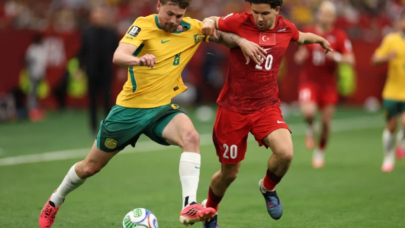Australia se hizo fuerte ante Turquía e inició el Mundial con triunfo en Vancouver