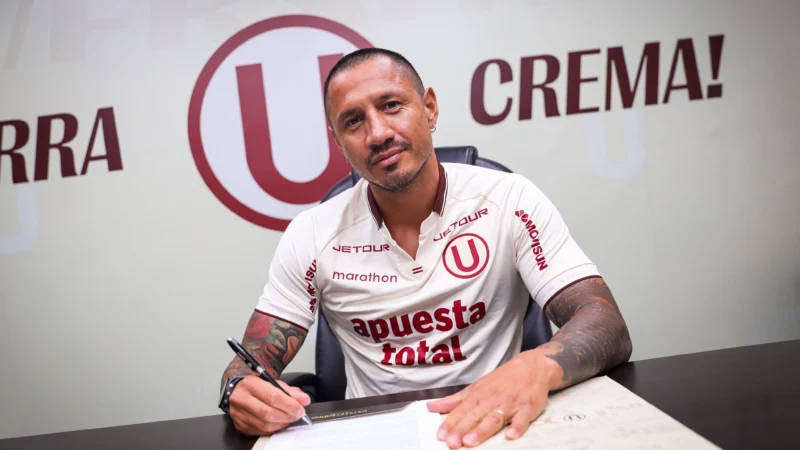 Gianluca Lapadula dejó el fútbol italiano y es nuevo refuerzo de Universitario de Perú