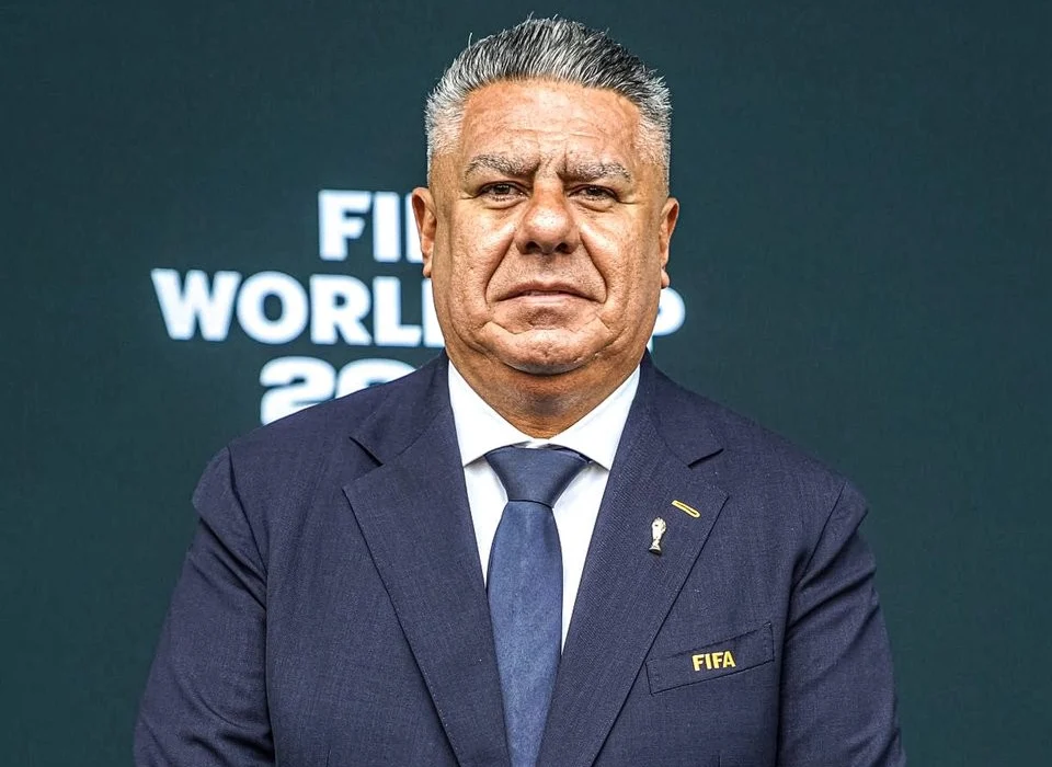 Claudio Tapia dijo presente en la inauguración y habló en la previa