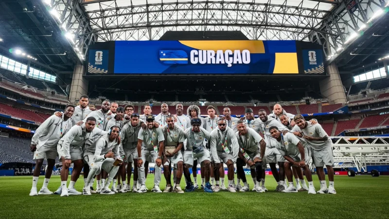 Curazao ya tiene su once inicial para su bautismo Mundial en Houston