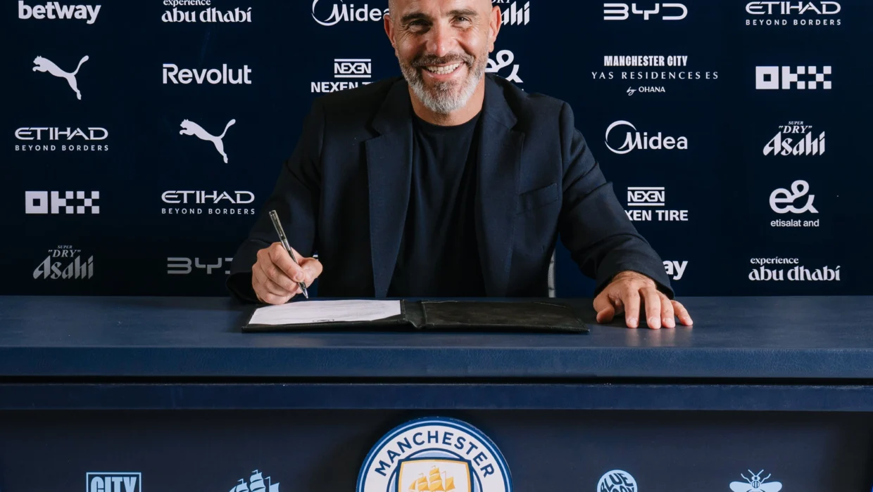 Enzo Maresca presentado en Manchester City: «De vuelta donde pertenece»