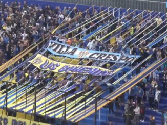 El Bohemio le rindió homenaje a Carlos Solari en Villa Crespo. Atlanta recibió a sus jugadores con la Bestia Pop y ovación al Indio