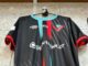 El homenaje de Brown de Adrogué al Indio Solari en su camiseta