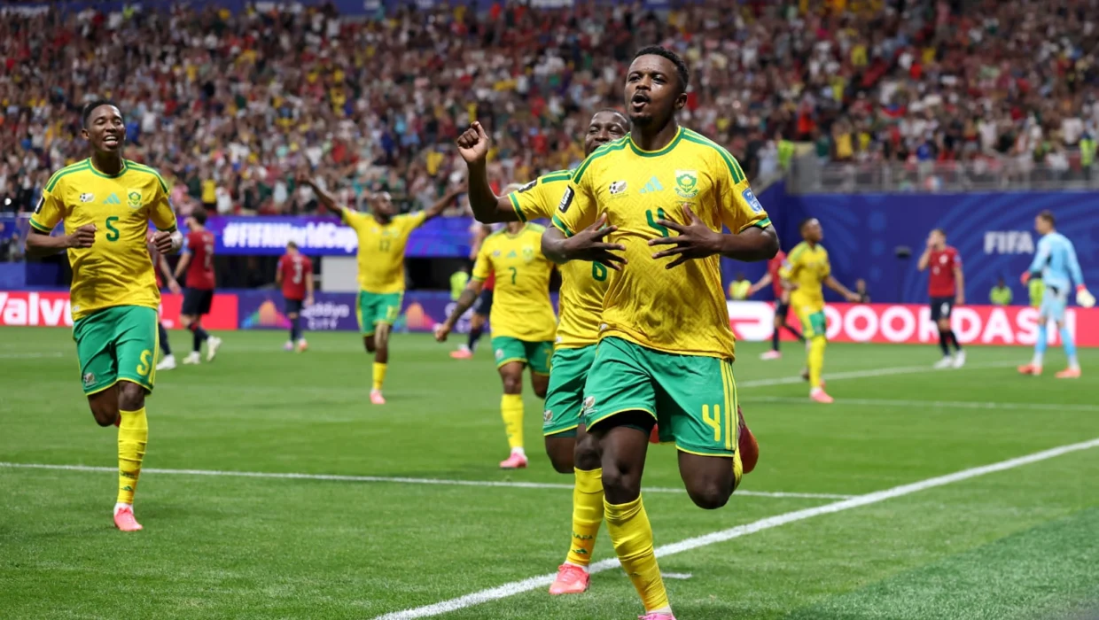 Sudáfrica le arrebató el triunfo en el final a Chequia en Atlanta