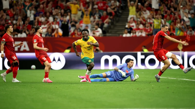Nestory Irankunda se convirtió en el goleador australiano más joven de la historia del Mundial