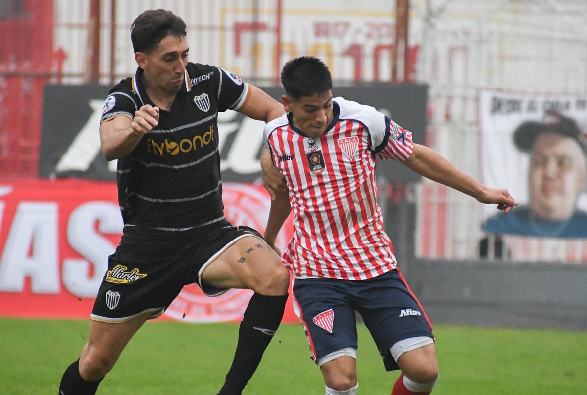 Fue 0 a 0 con pocas situaciones entre el Milrayitas y el Pincha. Los Andes empató con Estudiantes y terminó enojado con Pafundi