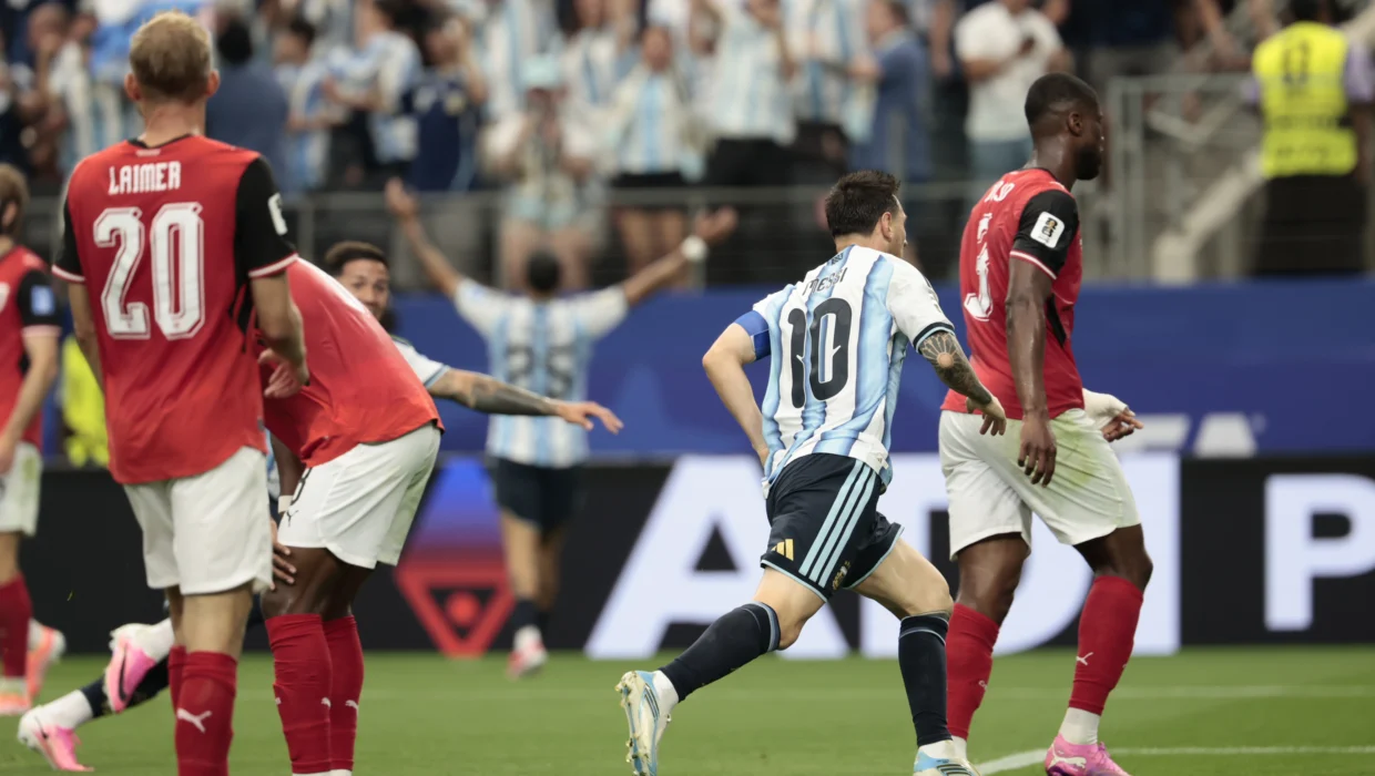 Lionel Messi igualó su mejor producción en una fase de grupos de Mundial
