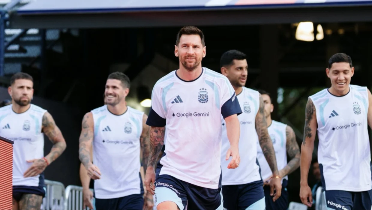 Argentina hizo su último entrenamiento con Messi perfilándose como titular