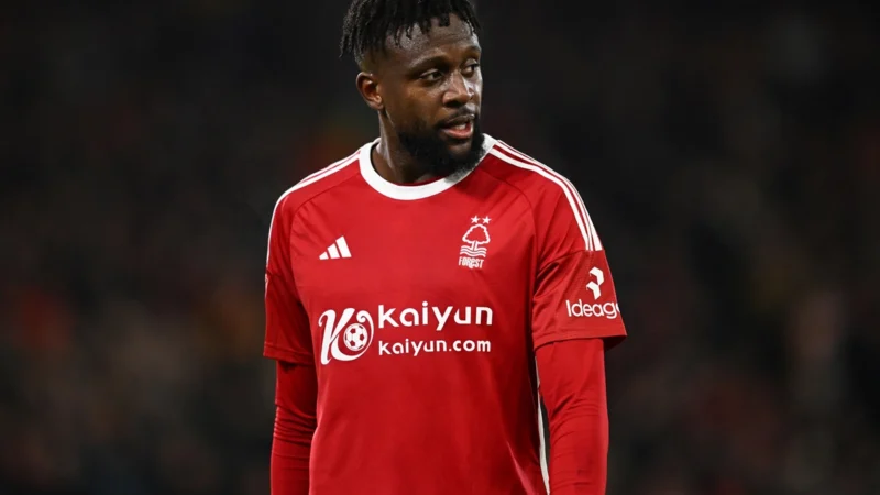 Divock Origi confirmó que se retira del fútbol profesional