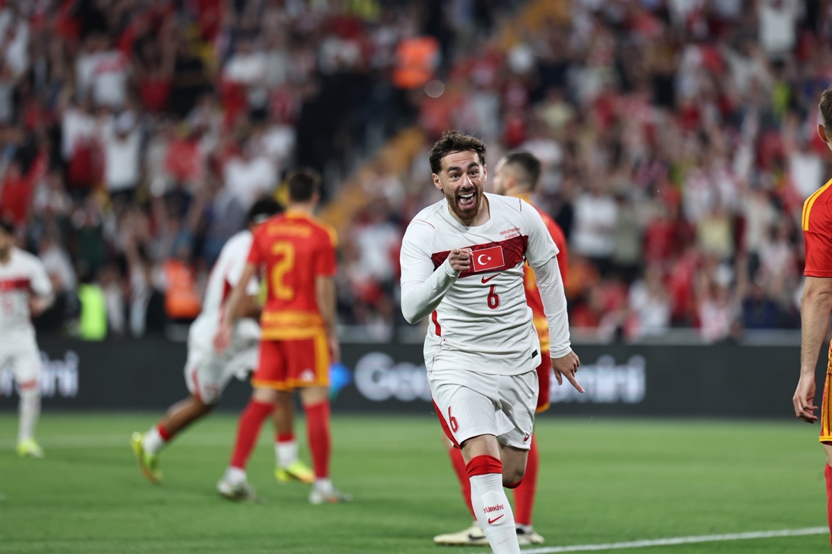 Fue 4 a 0 para los Luna y Estrella con gran partido de Can Uzun. Turquía goleó a Macedonia y se despidió de su gente en Estambul