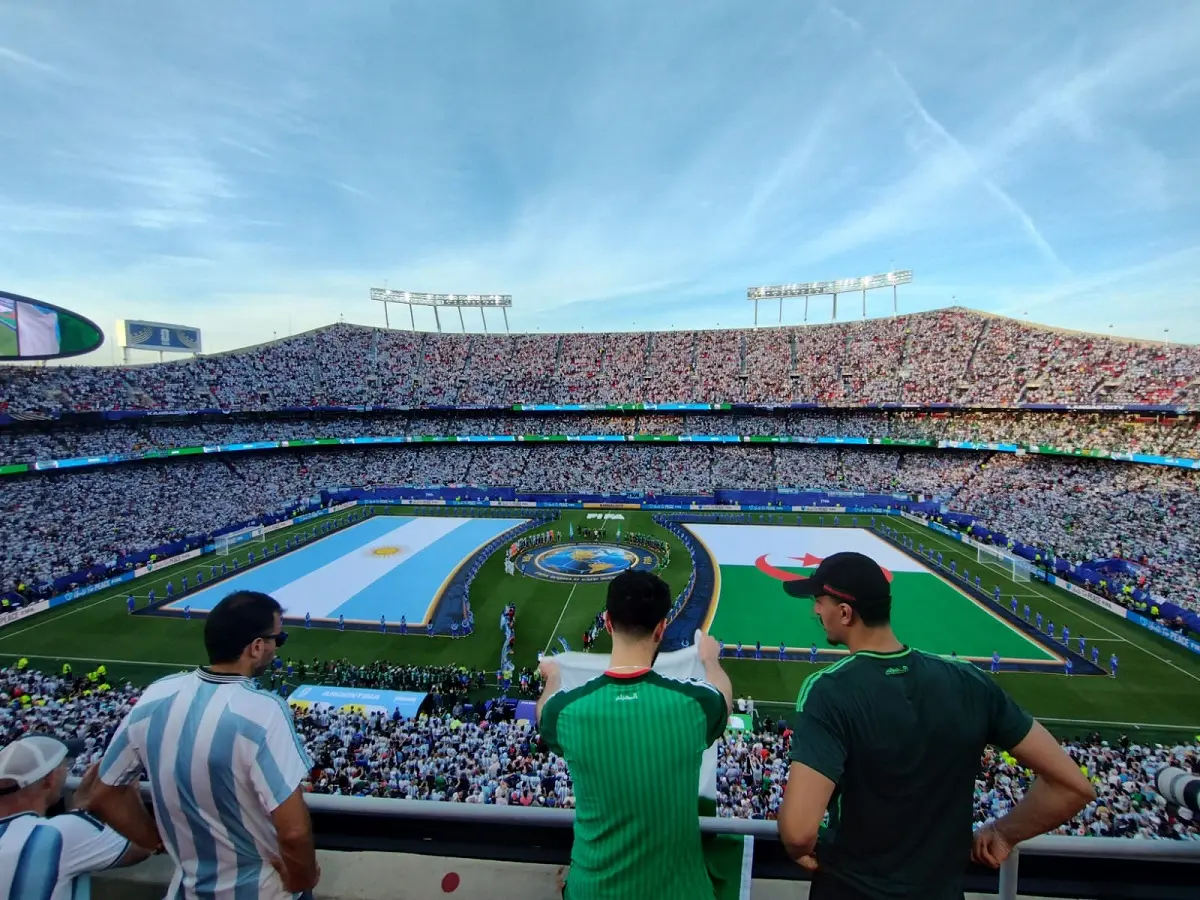 Argentina copó Kansas City con casi 70 mil hinchas y es local ante Argelia