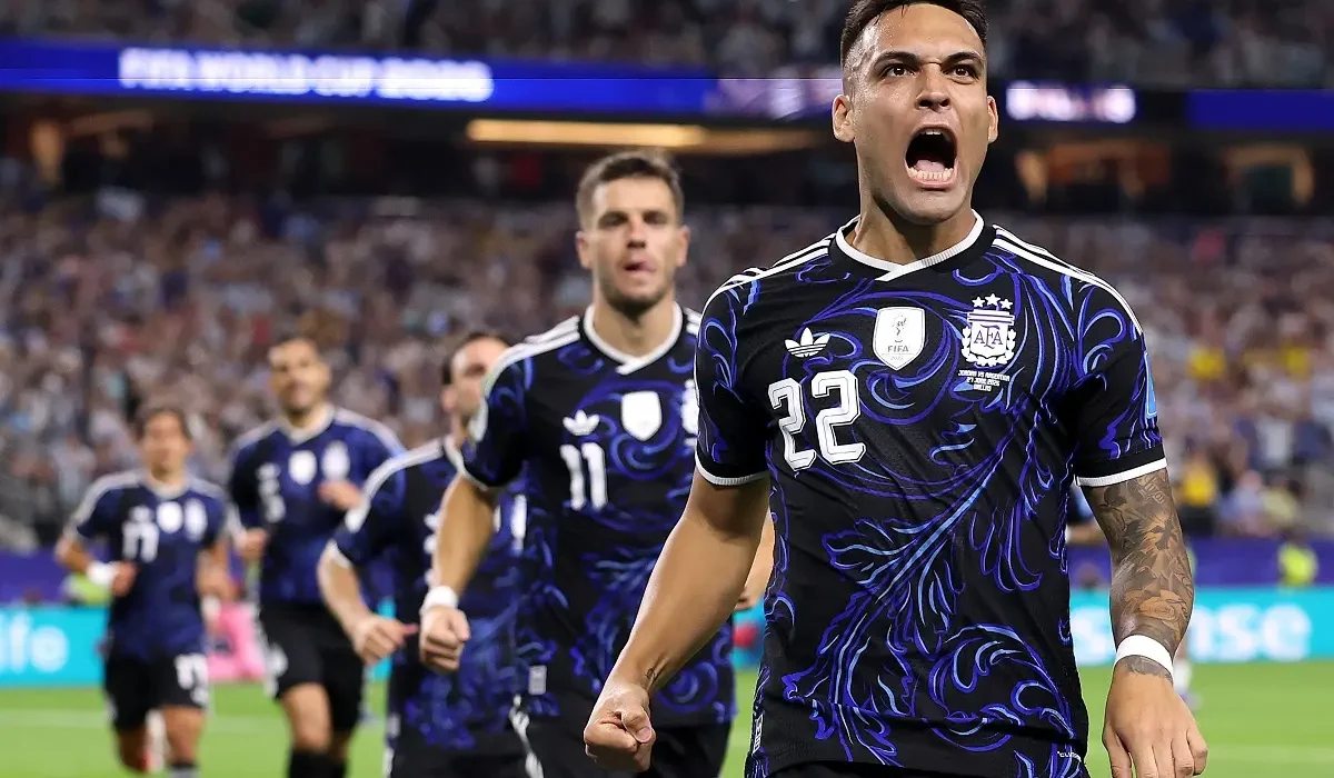 Lautaro Martínez se sacó la mufa y anotó su primer gol en Mundiales con la Selección Argentina