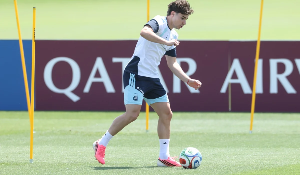 El Arsenal quiere a Julián Álvarez y ofrecería a Viktor Gyökeres