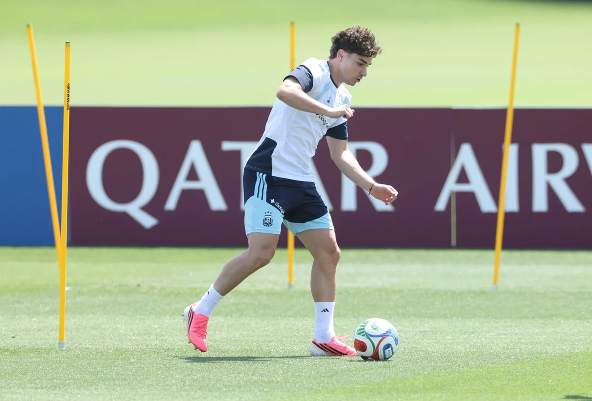 El Arsenal quiere a Julián Álvarez y ofrecería a Viktor Gyökeres