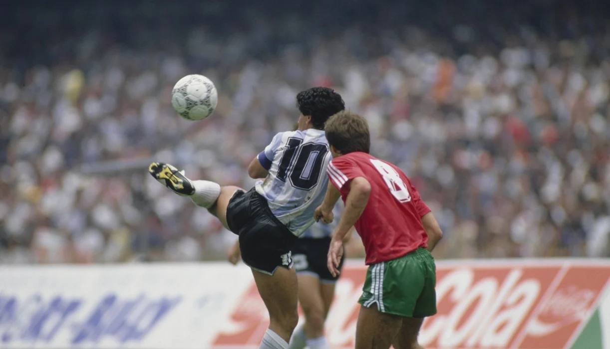 Argentina ganaba su grupo en México tras vencer a Bulgaria hace cuatro décadas