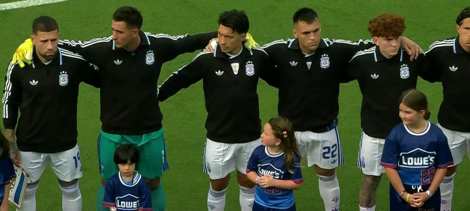 Increíble error con el himno argentino en Texas