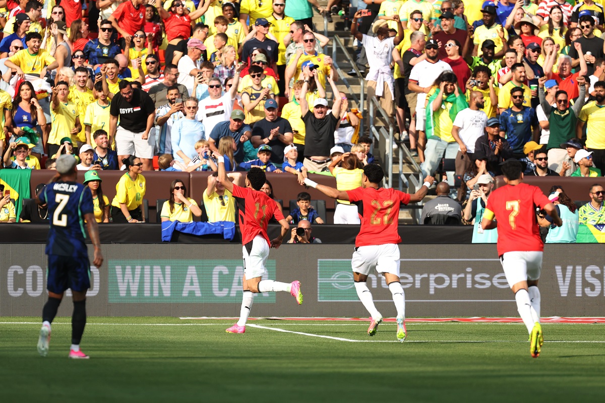 Doble blooper para el 1-1 entre Brasil y Egipto