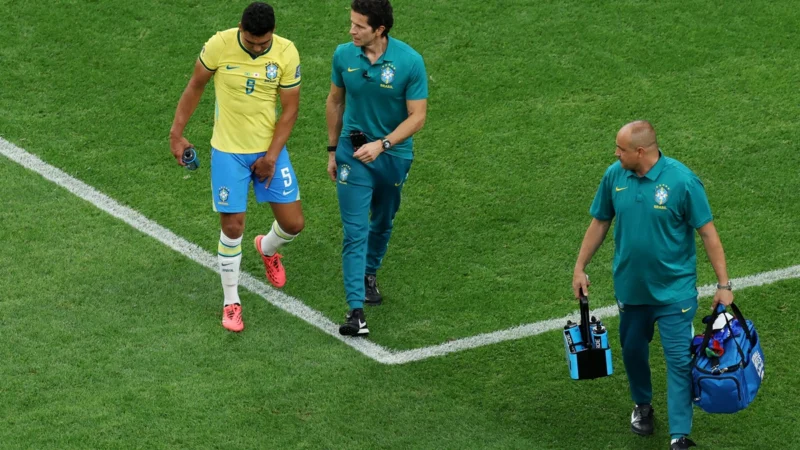 Casemiro salió con molestias y Brasil sumó otro lesionado