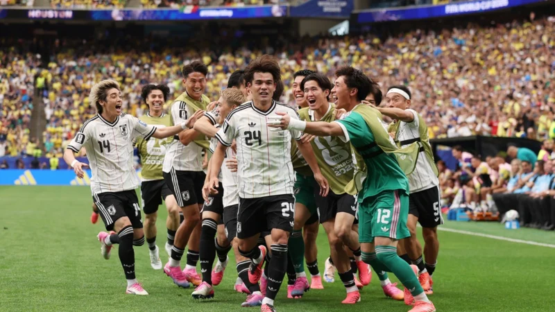 Japón corta por lo Sano y le gana a Brasil en Houston