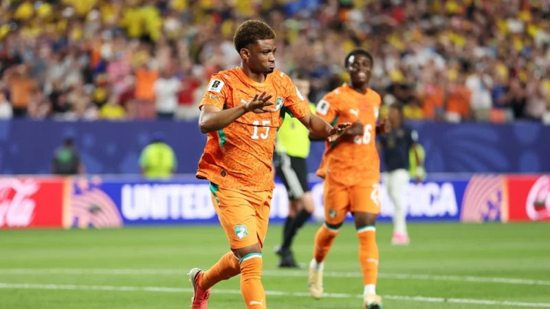 Costa de Marfil golpeó en el final y le ganó a Ecuador en un atrapante partido